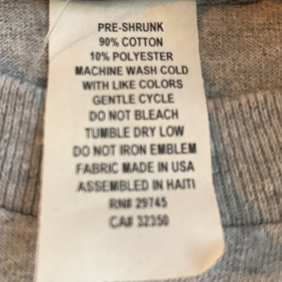 NWT Boys Volcom heather gray printed tee shirt. Size Medium (5). - Picture 3 of 6